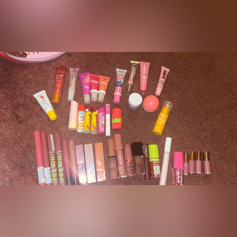 Lippies Collection - Nude and Pink Shades